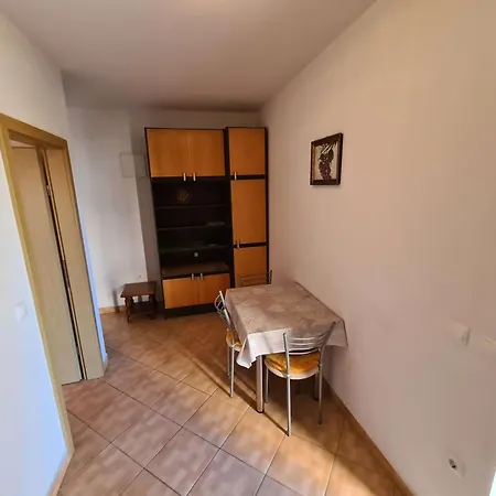 Apartment Spectrum *