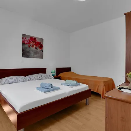 Spectrum Apartman *