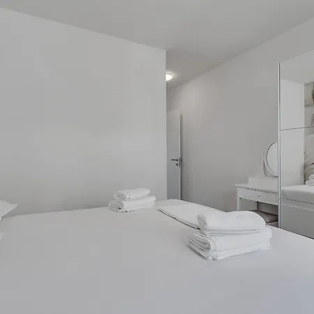 Spectrum Apartment
