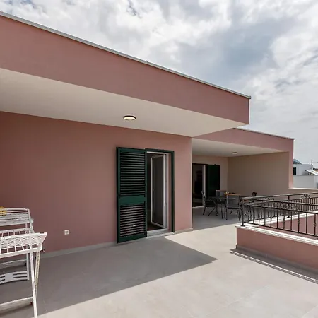 Spectrum Apartment