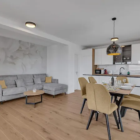 Spectrum Apartment Makarska