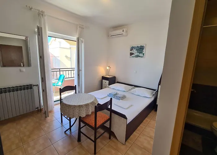 Spectrum マカルスカ