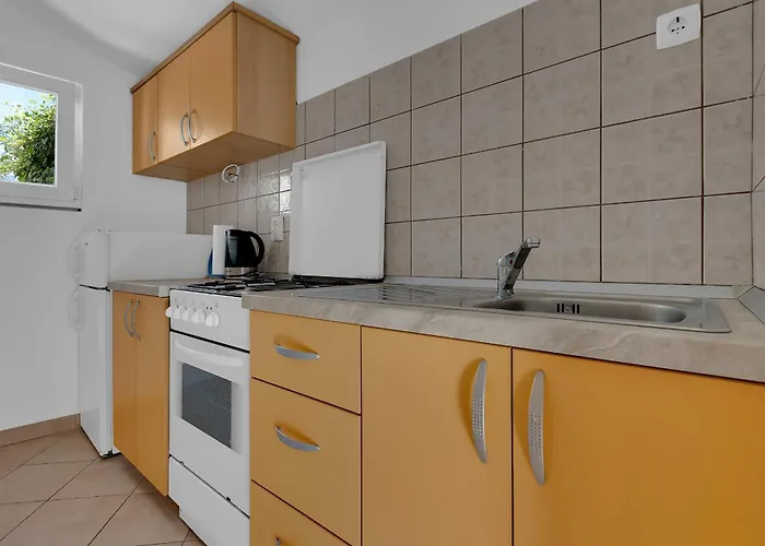 Spectrum マカルスカ